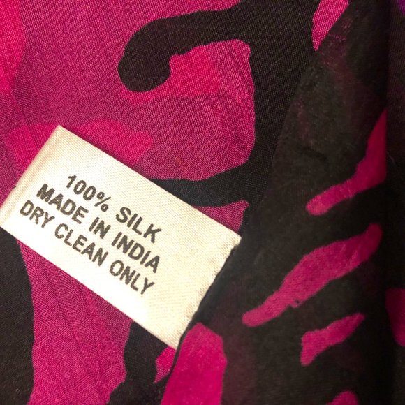 La Fiorentina Fantasy flowery pattern, Large Silk Scarf/ Shawl/ Wrap - Picture 6 of 8